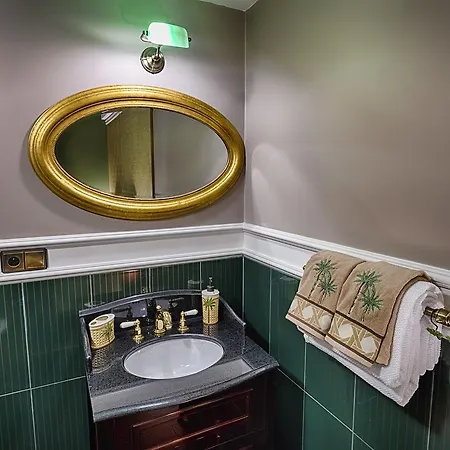 Chateau Nightingales 4* Hostoun